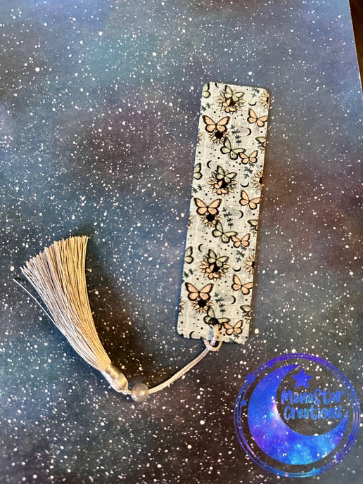 Floral Butterfly Bookmark – Elegant Nature-Inspired Sublimated Marker
