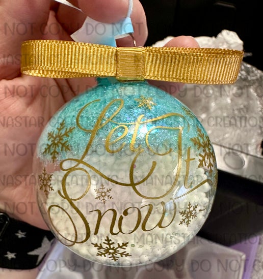❄️ Let It Snow – Glass Christmas Ornament 🎄✨