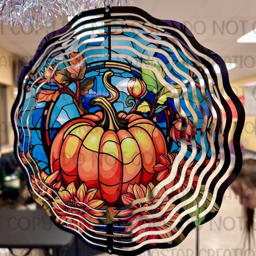 Fall Pumpkin Wind Spinner – Autumn-Inspired Garden Decoration
